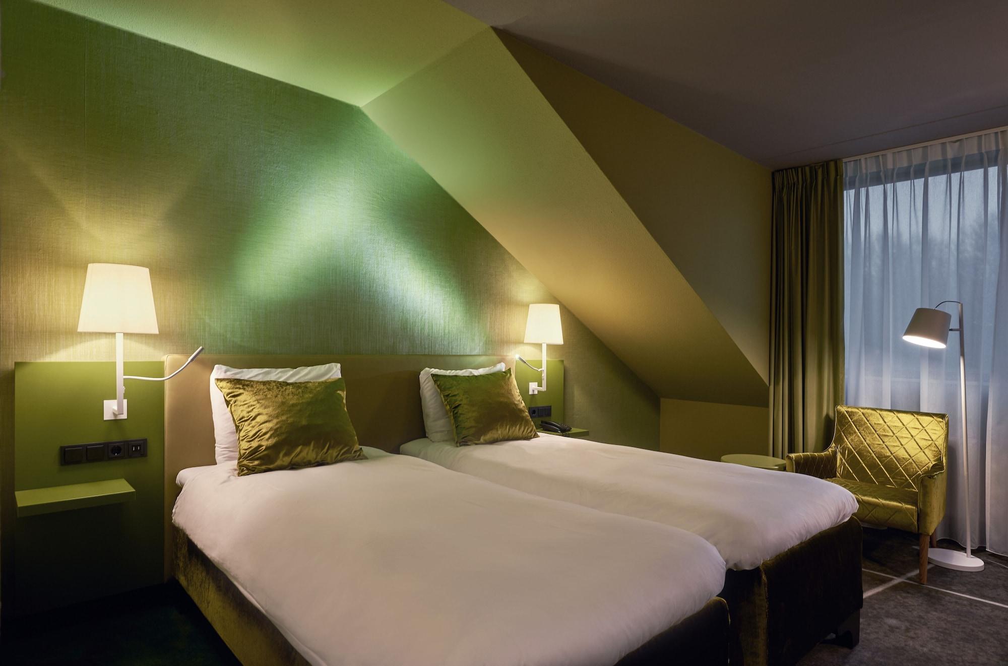 Carlton President Hotel 4*